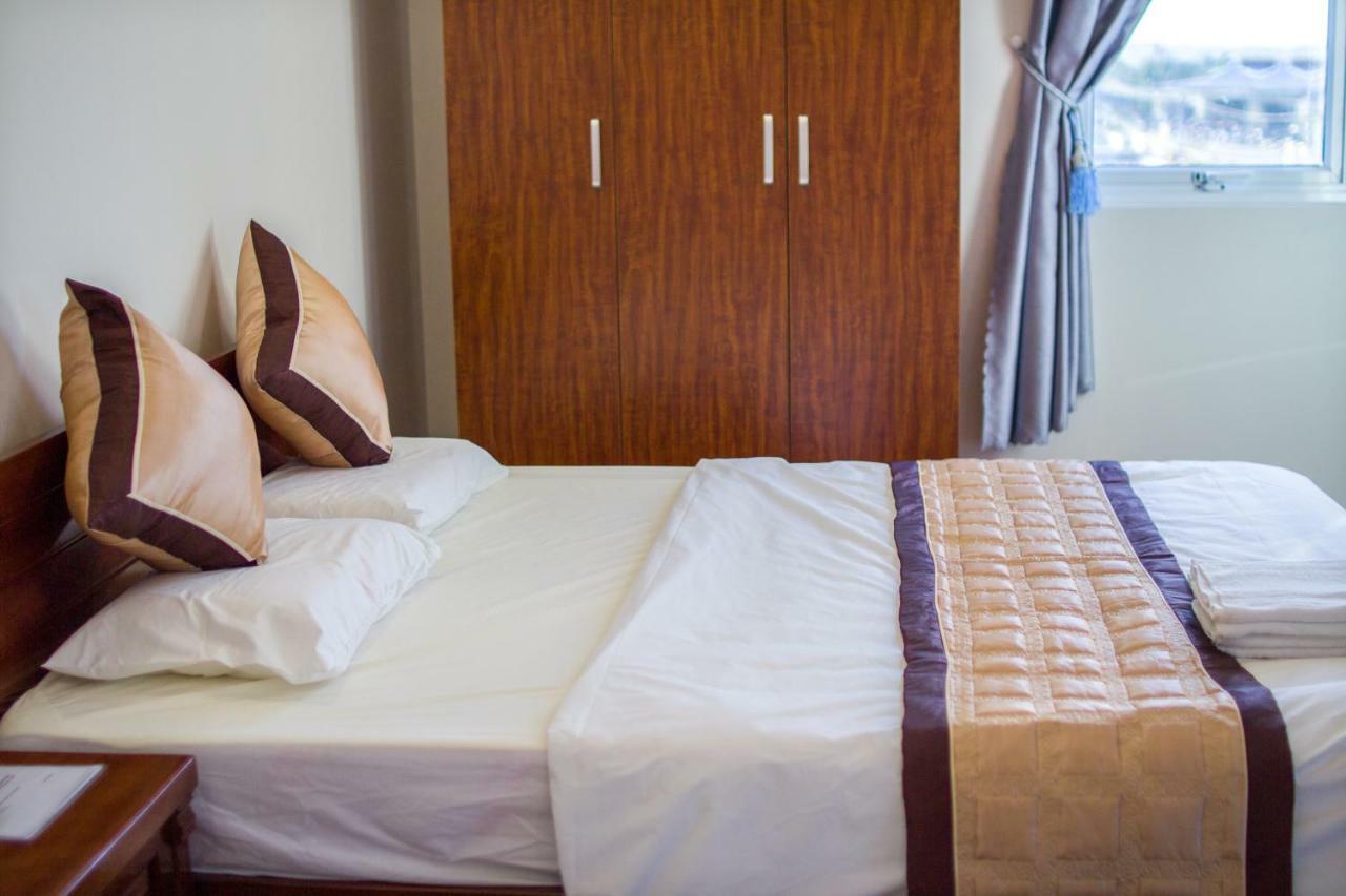 Hotel Nguyen Phuoc Pleiku Εξωτερικό φωτογραφία