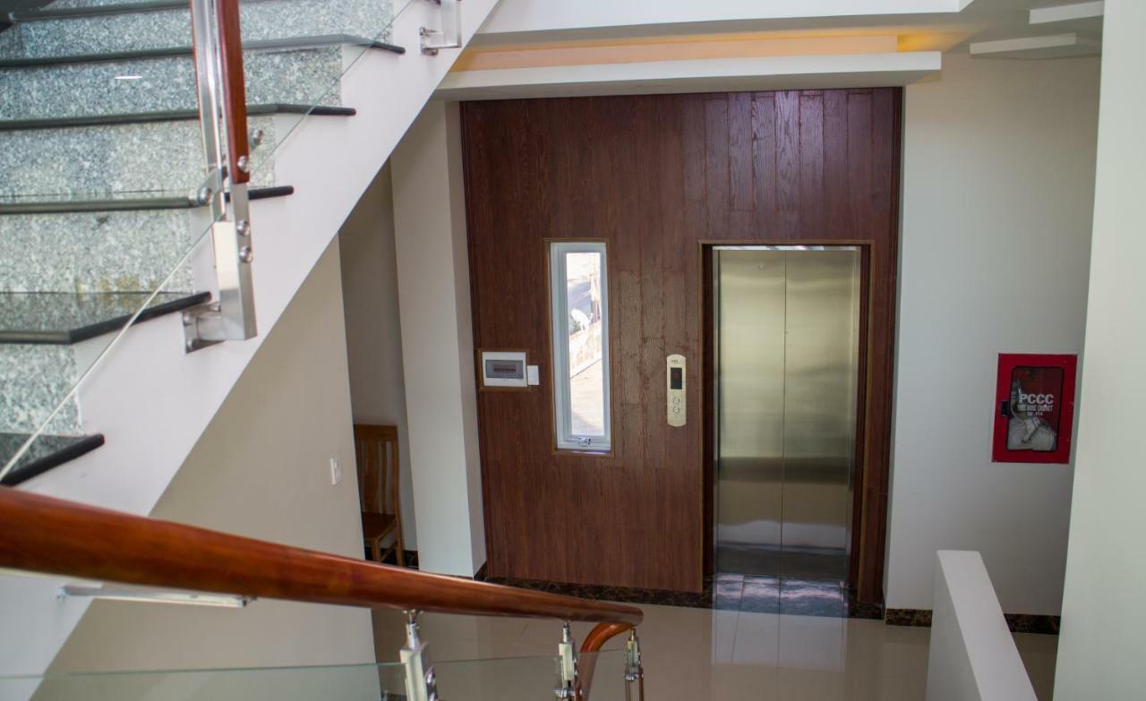 Hotel Nguyen Phuoc Pleiku Εξωτερικό φωτογραφία