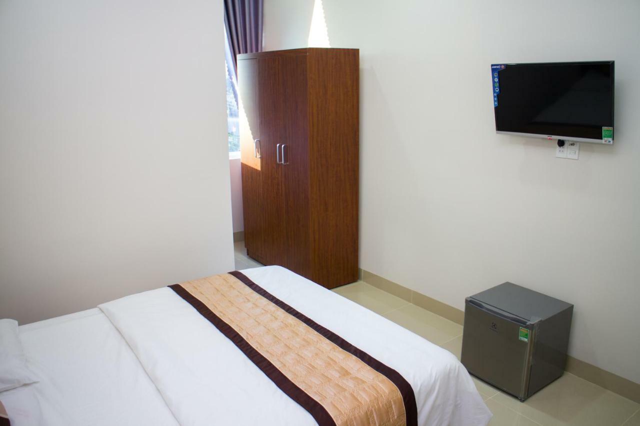 Hotel Nguyen Phuoc Pleiku Εξωτερικό φωτογραφία